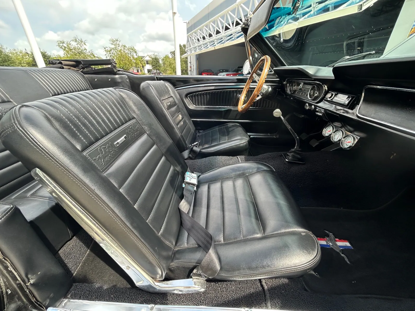 1965 Ford Mustang photo 10